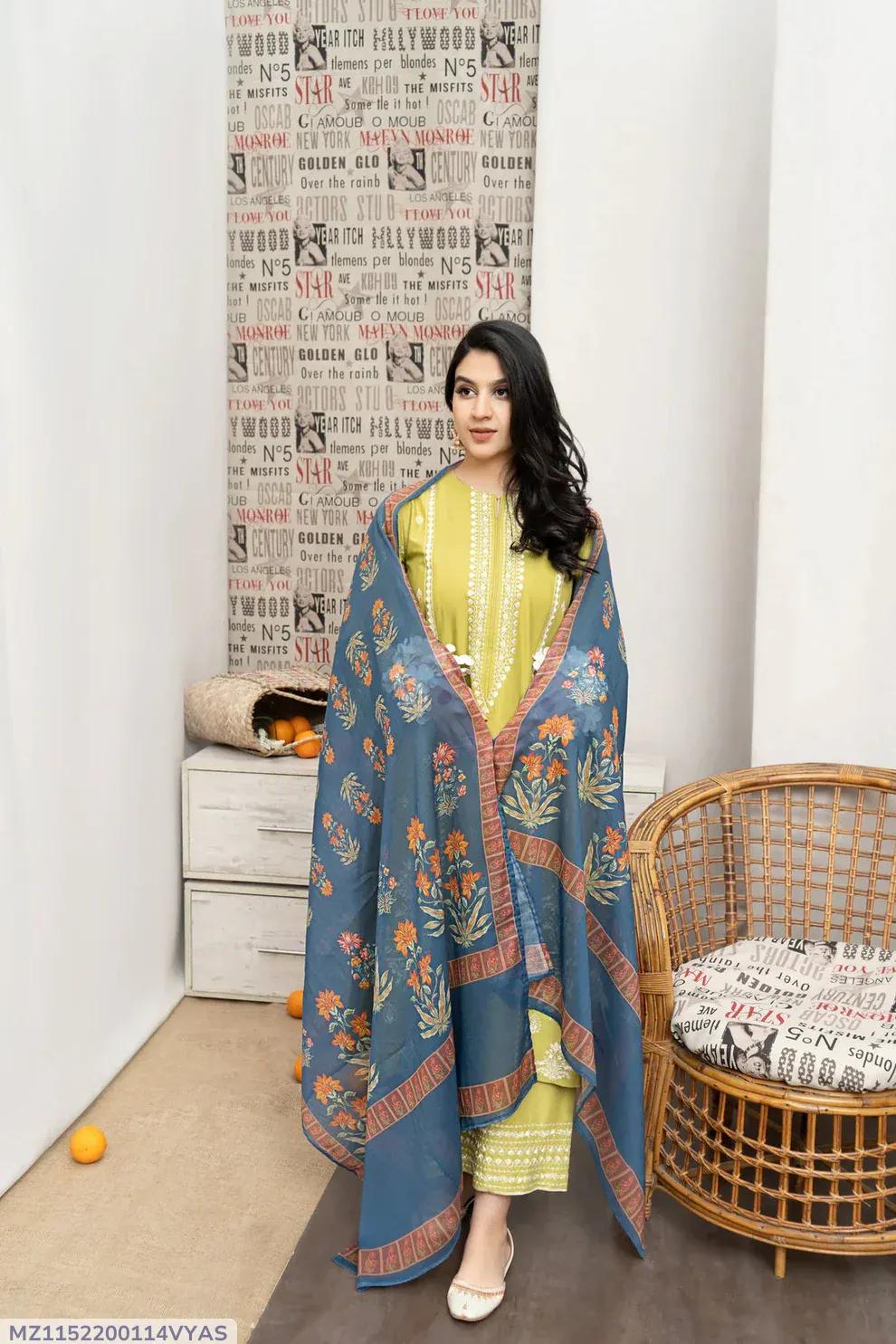3 Pcs Stunning Green Embroidered Dhanak Suit Set